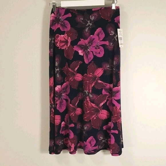Tanjay Women's Skirt Size 12 Petite "Berry Floral" Elastic Waist Retro - Picture 2 of 6